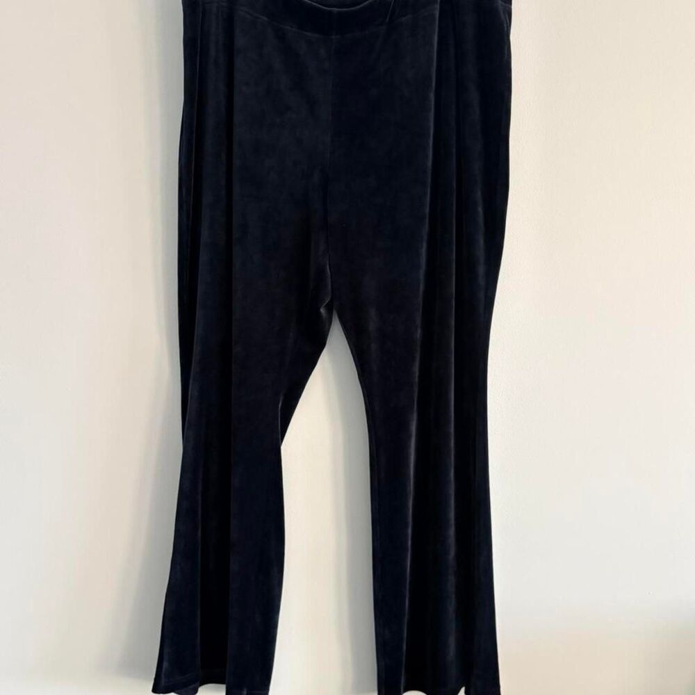 Anybody Women's Black Velvet Pants